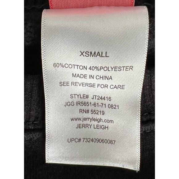 Disney Mickey Mouse With Santa Hat Sweatshirt Cropped Black Women’s  Size XS - Picture 7 of 9